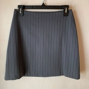 I.N. Studio Pinstripe Grey & Black Mini Skirt - Size 3